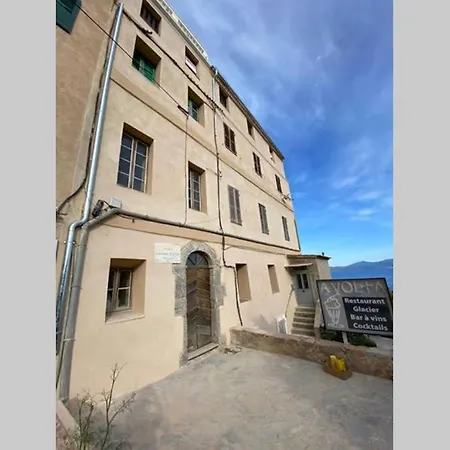 Cargese, De Charme Surplombant Le Port Cargèse