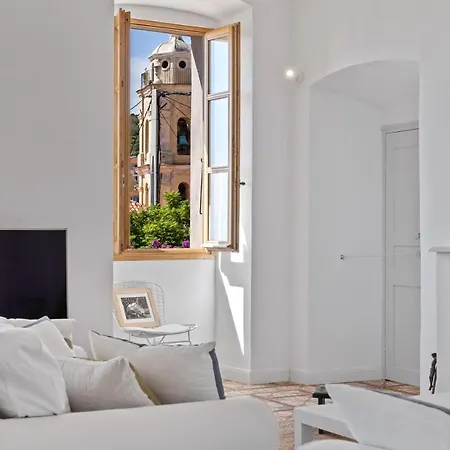 Cargese, De Charme Surplombant Le Port Cargèse