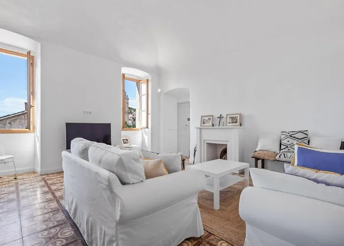 Appartement Cargese, De Charme Surplombant Le Port Cargèse